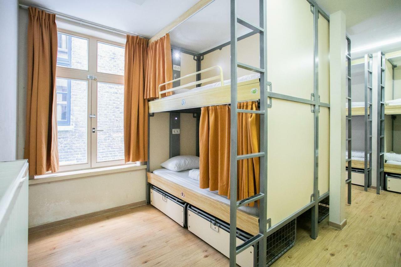 St Christopher'S Inn Hostel At The Bauhaus Брюгге Екстер'єр фото